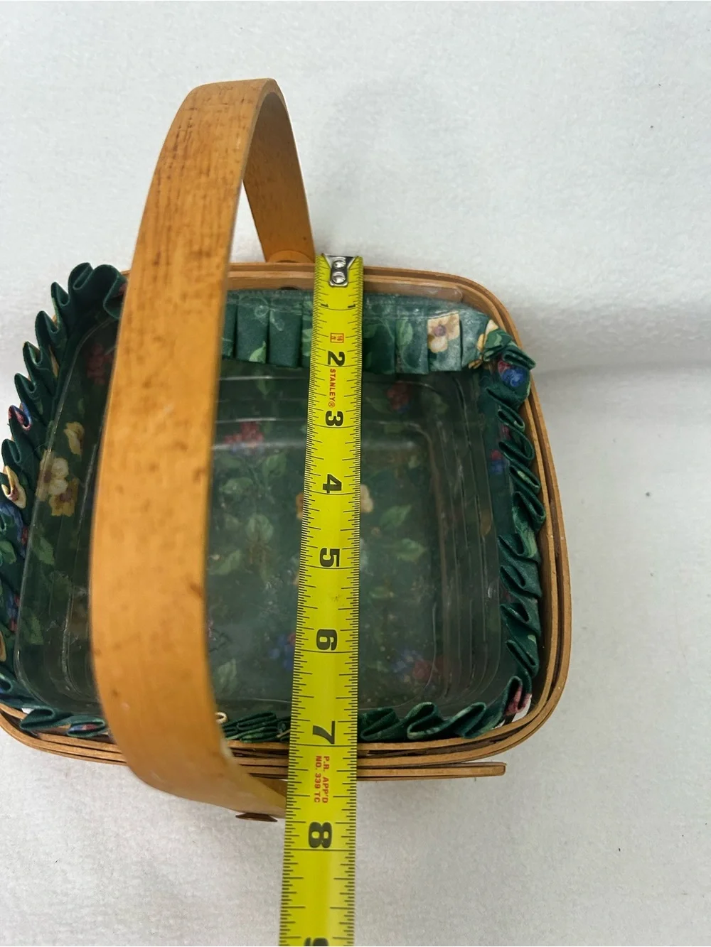 Longaberger 1996 Berry Basket with Emerald Vine Liner & Protector